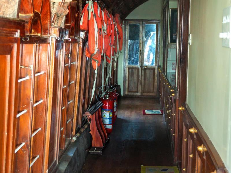 库玛拉孔 Aqua Jumbo Houseboats酒店 外观 照片