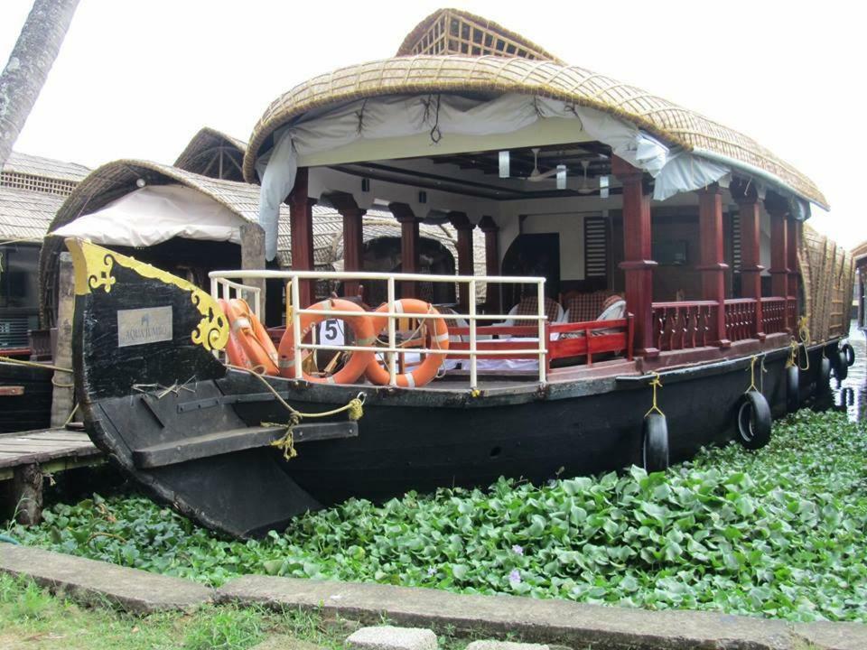 库玛拉孔 Aqua Jumbo Houseboats酒店 外观 照片